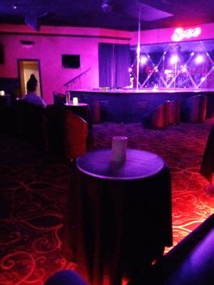 Synn Gentlemen's Club (@synn.industry) .